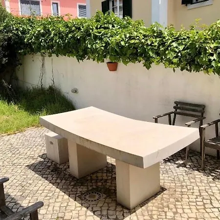 Sunshine House Cascais